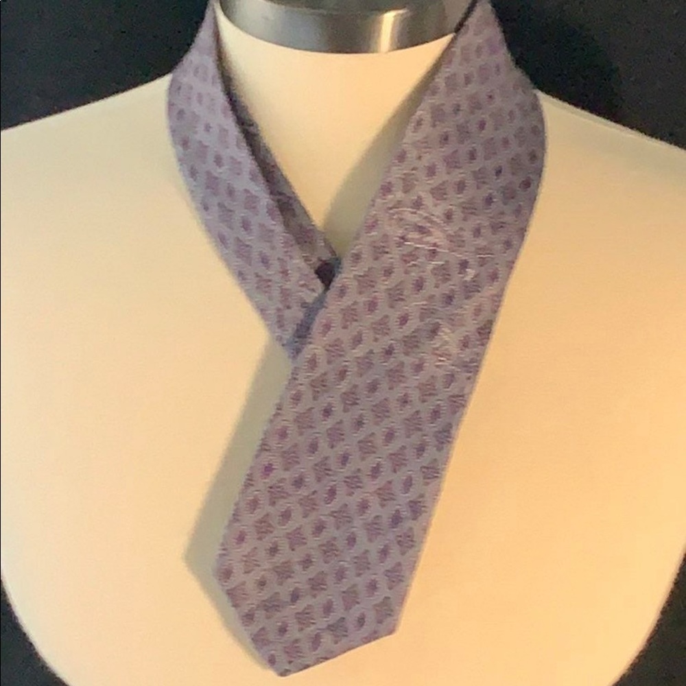 Van Heusen  purple patterned tie